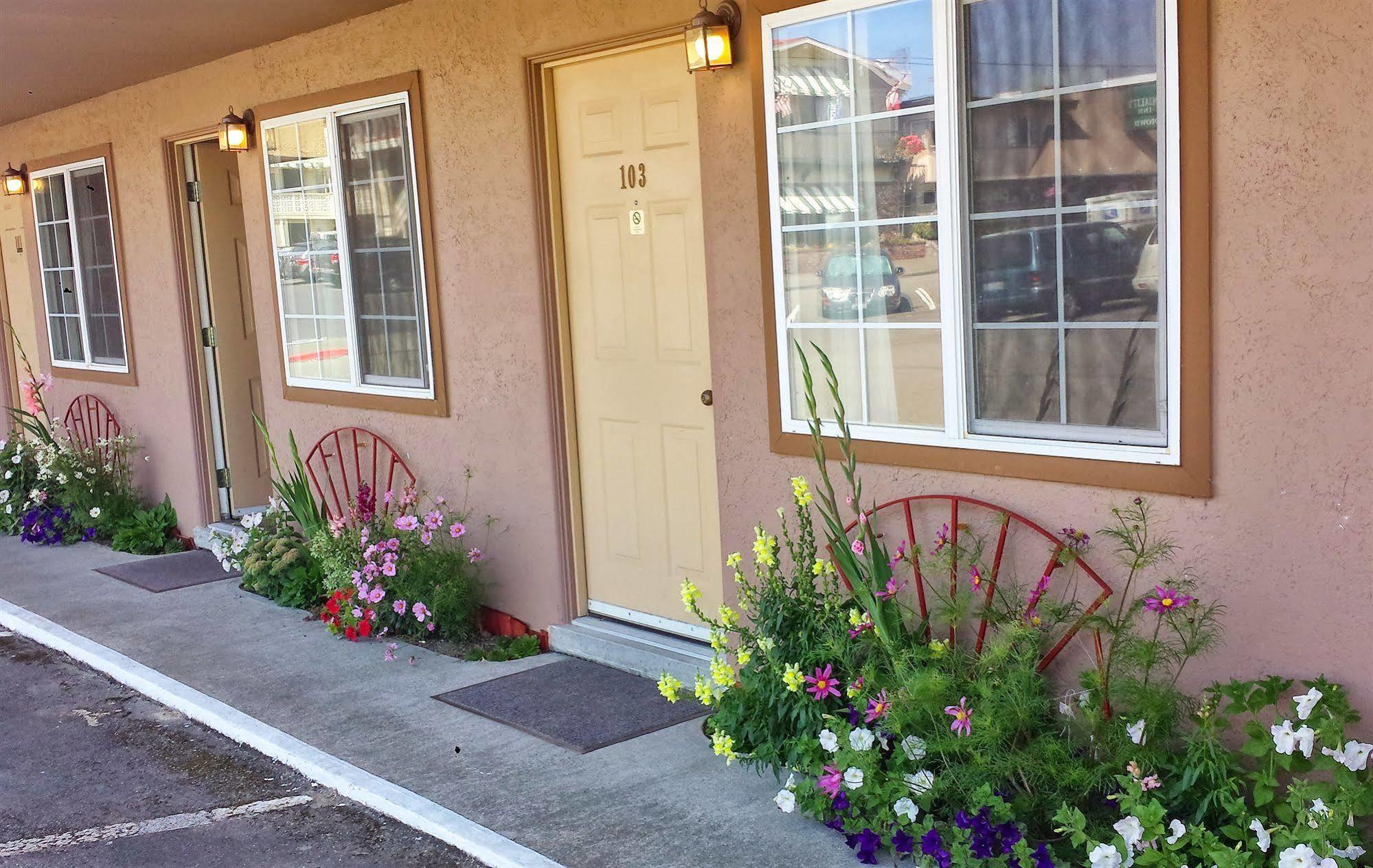 Uptown Inn Port Angeles Exteriér fotografie